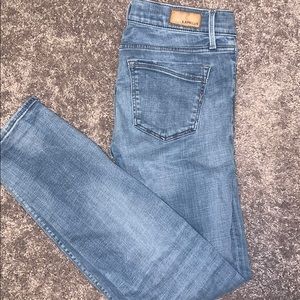 Express Jeans